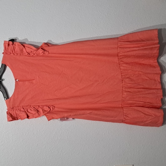 Cece Flutter Sleeve Ruffled Dress - Picture 4 of 10